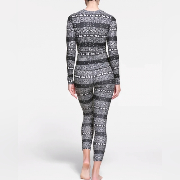 NWT Skims Logo Pointelle Legging - Picture 4 of 5